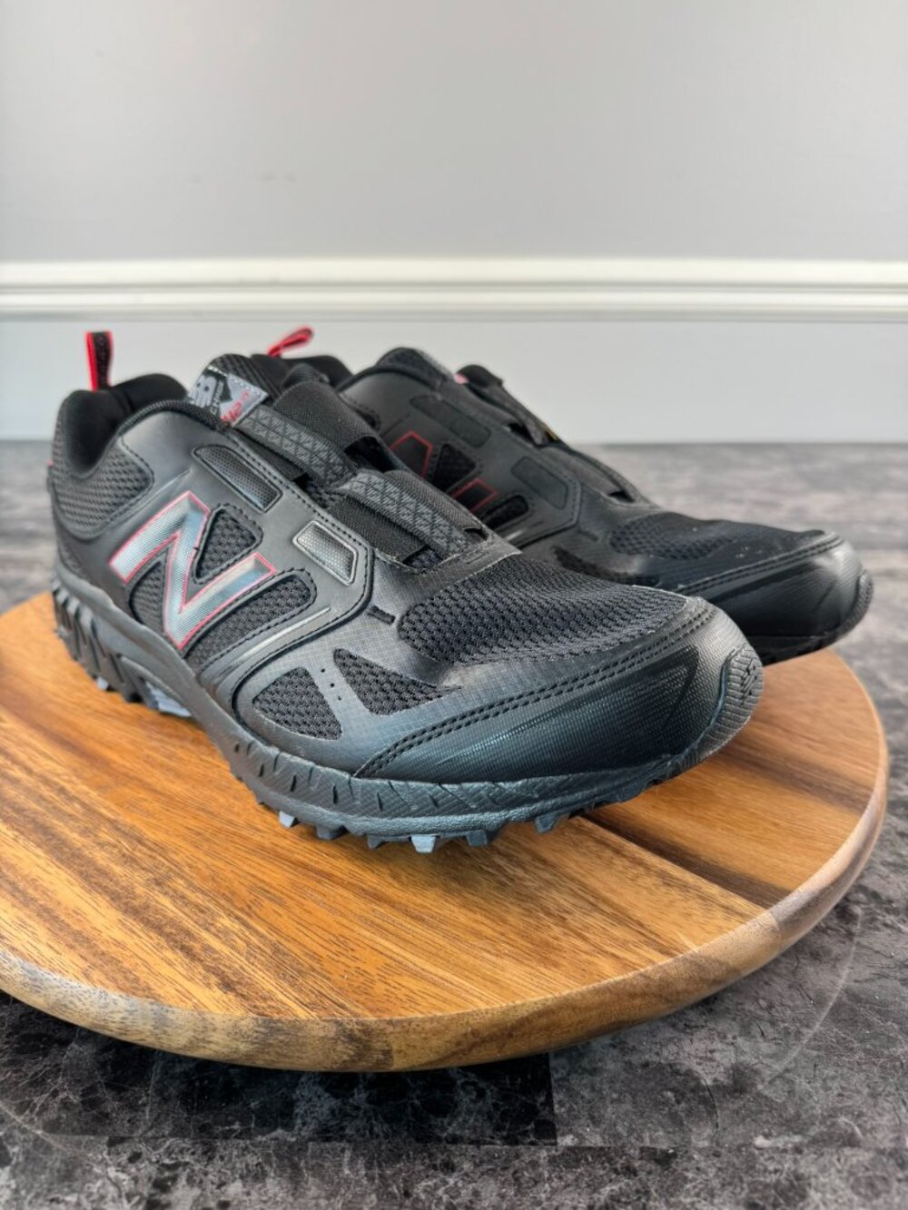New Balance 412v3 Men's 13 Black Trail Running Shoes Mesh Slip-On Active Sports